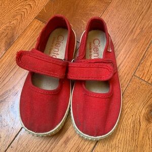 Cienta Kids Red Canvas Sneakers